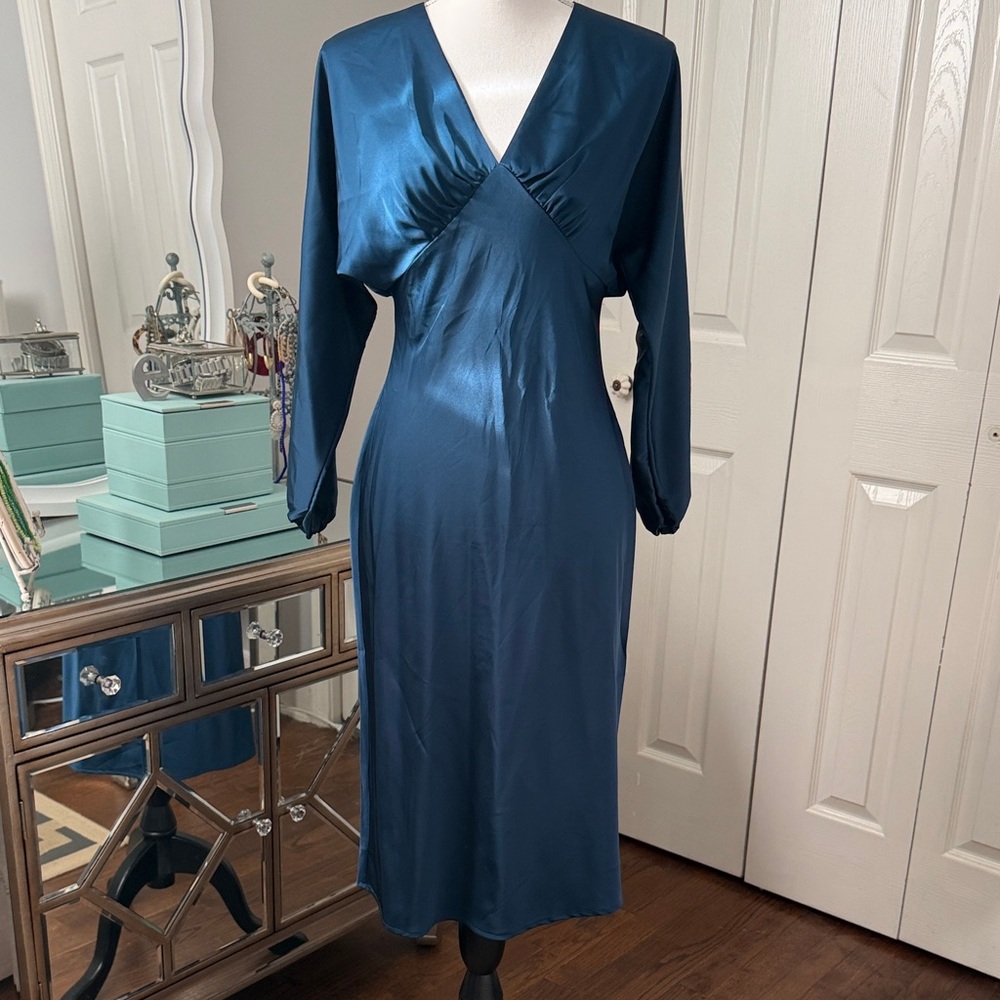 Banana Republic Satiny Teal V-Neck Midi Dress - The Oscars Style ❤️ Sz 2